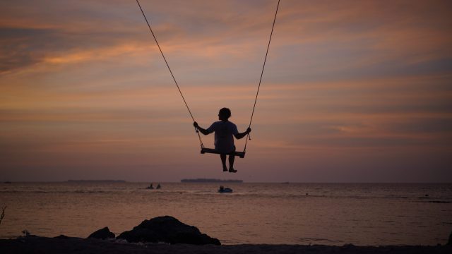 WS - Swing with Sunset